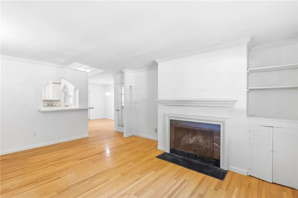 7 Cantey Place Nw, Atlanta, Georgia 30327, 2 Bedrooms Bedrooms, 0 ,2 BathroomsBathrooms,Residential,For Sale,7 Cantey Place Nw,7773036