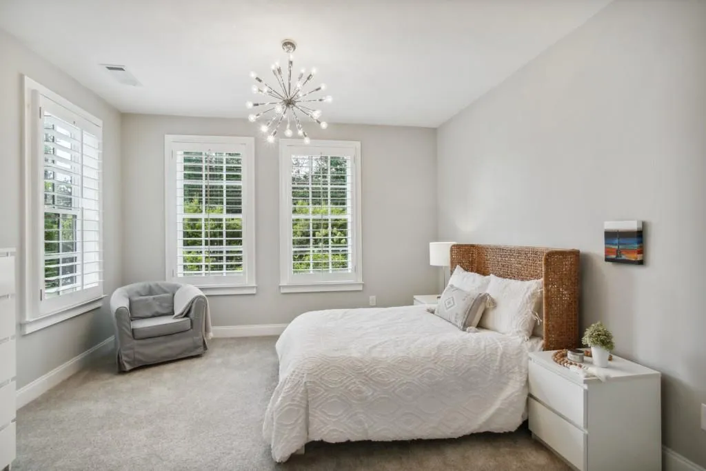 6548 Aria Village Drive, Atlanta, Georgia 30328, 3 Bedrooms Bedrooms, ,3 BathroomsBathrooms,Residential,Sold,6548 Aria Village Drive,7097465