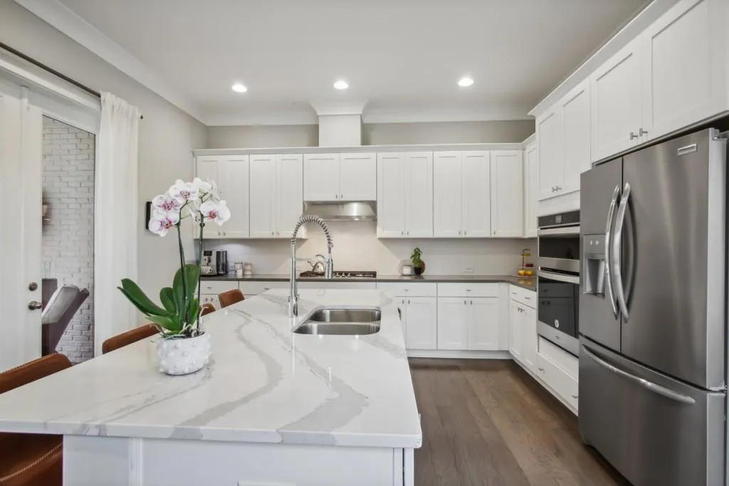 6548 Aria Village Drive, Atlanta, Georgia 30328, 3 Bedrooms Bedrooms, ,3 BathroomsBathrooms,Residential,Sold,6548 Aria Village Drive,7097465