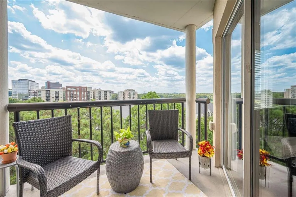 1 Biscayne Drive Nw Unit 806, Atlanta, Georgia 30309, 1 Bedroom Bedrooms, ,1 BathroomBathrooms,Residential,For Sale,1 Biscayne Drive Nw Unit 806,7651121