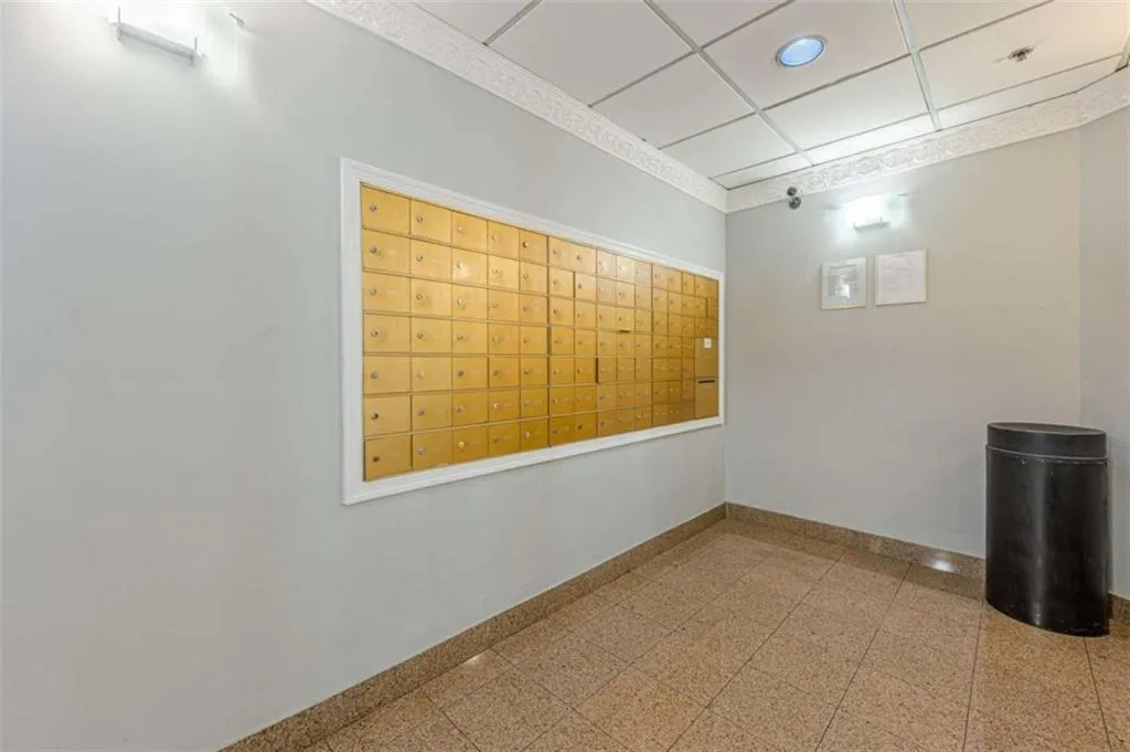 1 Biscayne Drive Nw Unit 806, Atlanta, Georgia 30309, 1 Bedroom Bedrooms, ,1 BathroomBathrooms,Residential,For Sale,1 Biscayne Drive Nw Unit 806,7651121