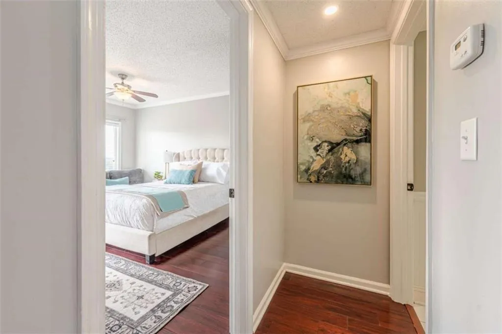 1 Biscayne Drive Nw Unit 806, Atlanta, Georgia 30309, 1 Bedroom Bedrooms, ,1 BathroomBathrooms,Residential,For Sale,1 Biscayne Drive Nw Unit 806,7651121