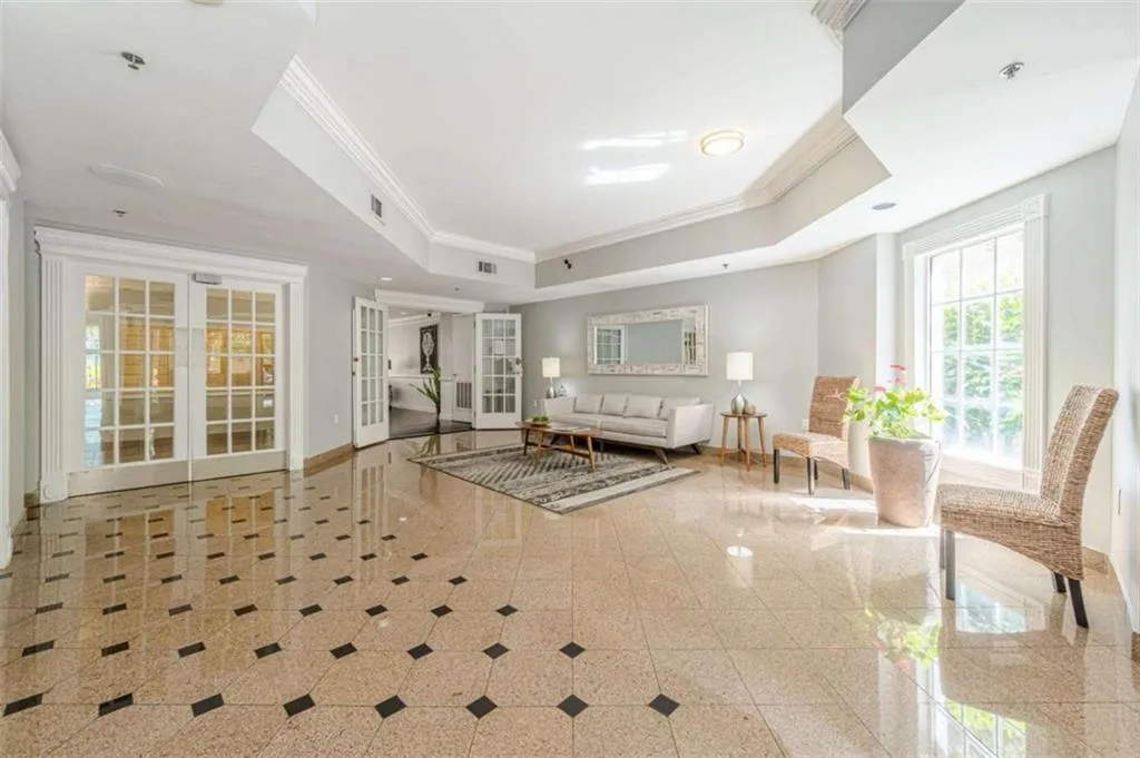 1 Biscayne Drive Nw Unit 806, Atlanta, Georgia 30309, 1 Bedroom Bedrooms, ,1 BathroomBathrooms,Residential,For Sale,1 Biscayne Drive Nw Unit 806,7651121