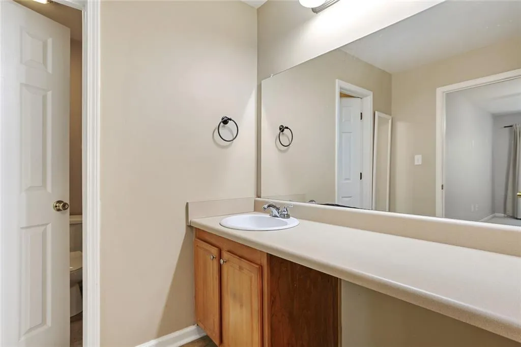 1608 Brighton Point, Atlanta, Georgia 30328, 3 Bedrooms Bedrooms, ,2 BathroomsBathrooms,Residential,Sold,1608 Brighton Point,6940377