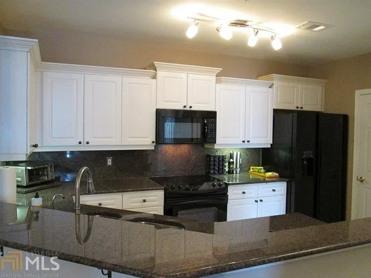 3334 Peachtree Road Unit 1101, Atlanta, Georgia 30326, 1 Bedroom Bedrooms, ,1 BathroomBathrooms,Residential,Sold,3334 Peachtree Road Unit 1101,6098675