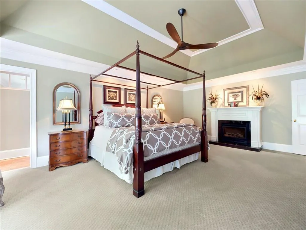 100 Woodchase Court Ne, Sandy Springs, Georgia 30319, 4 Bedrooms Bedrooms, ,4 BathroomsBathrooms,Residential,Sold,100 Woodchase Court Ne,6908686