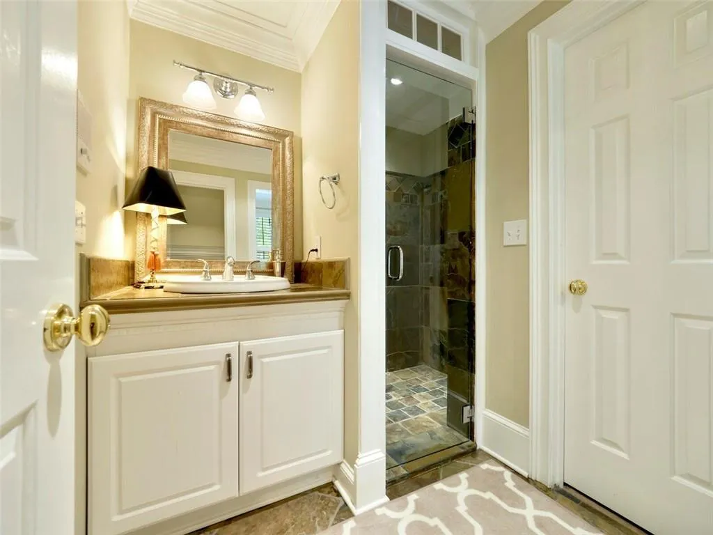 100 Woodchase Court Ne, Sandy Springs, Georgia 30319, 4 Bedrooms Bedrooms, ,4 BathroomsBathrooms,Residential,Sold,100 Woodchase Court Ne,6908686