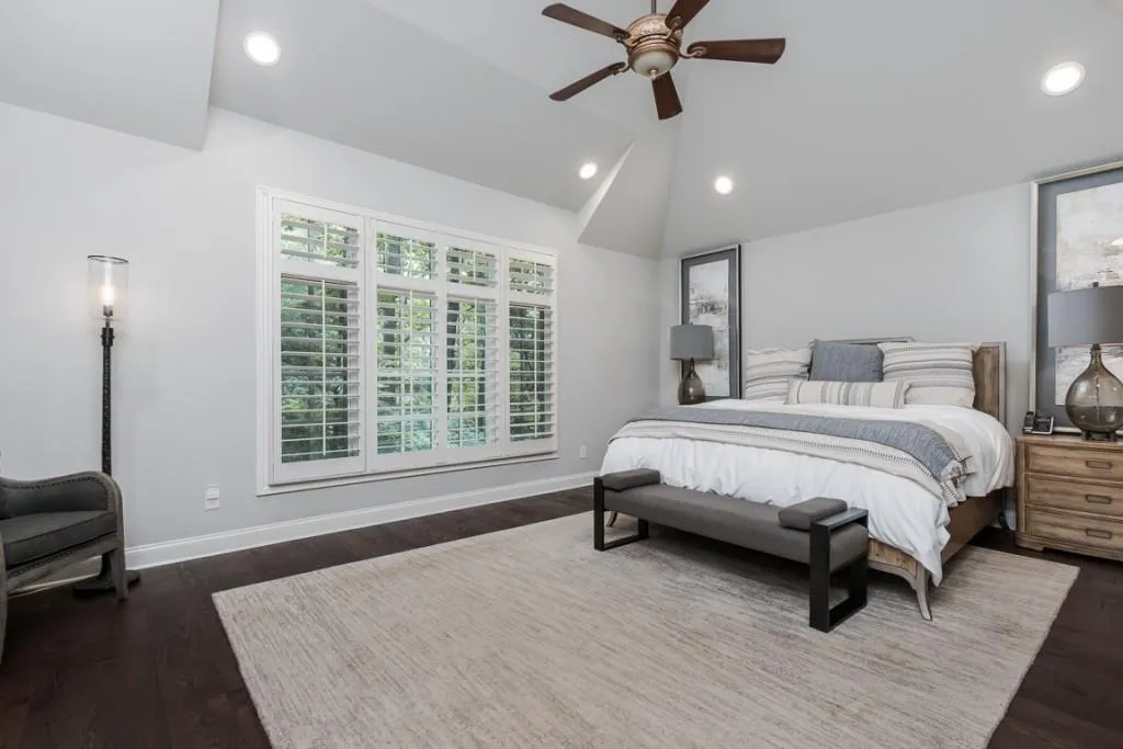 305 Brixham Court, Sandy Springs, Georgia 30328, 5 Bedrooms Bedrooms, ,4 BathroomsBathrooms,Residential,Sold,305 Brixham Court,6908122