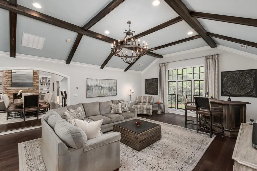 305 Brixham Court, Sandy Springs, Georgia 30328, 5 Bedrooms Bedrooms, ,4 BathroomsBathrooms,Residential,Sold,305 Brixham Court,6908122
