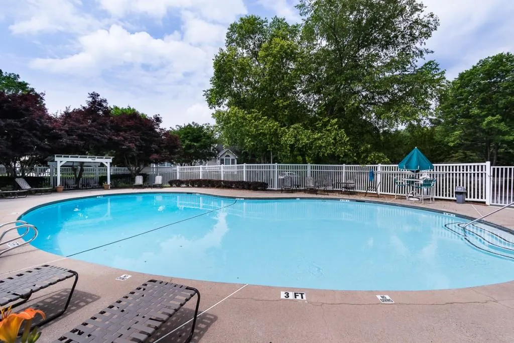1404 Vicksburg Place Unit 1404, Sandy Springs, Georgia 30350, 2 Bedrooms Bedrooms, ,2 BathroomsBathrooms,Residential,Sold,1404 Vicksburg Place Unit 1404,5821701
