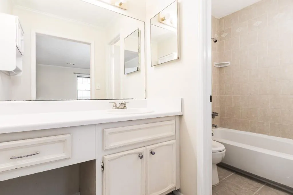 1404 Vicksburg Place Unit 1404, Sandy Springs, Georgia 30350, 2 Bedrooms Bedrooms, ,2 BathroomsBathrooms,Residential,Sold,1404 Vicksburg Place Unit 1404,5821701