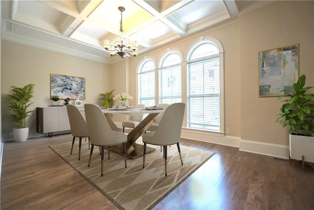 929 Boudreau Court, Sandy Springs, Georgia 30328, 3 Bedrooms Bedrooms, ,3 BathroomsBathrooms,Residential,Sold,929 Boudreau Court,7068867