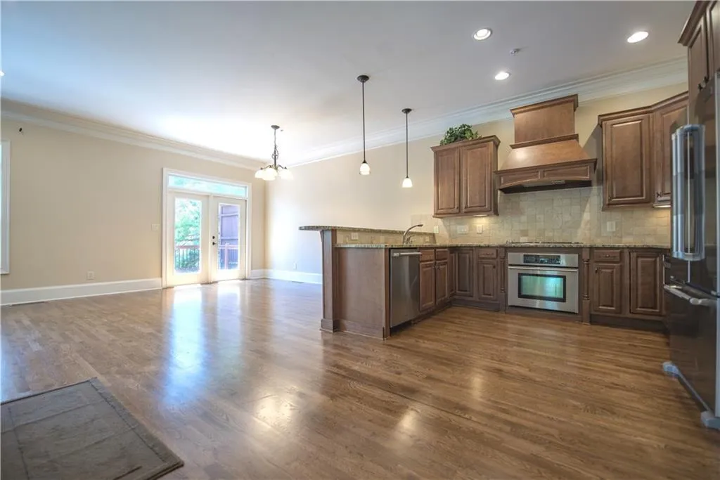 929 Boudreau Court, Sandy Springs, Georgia 30328, 3 Bedrooms Bedrooms, ,3 BathroomsBathrooms,Residential,Sold,929 Boudreau Court,7068867