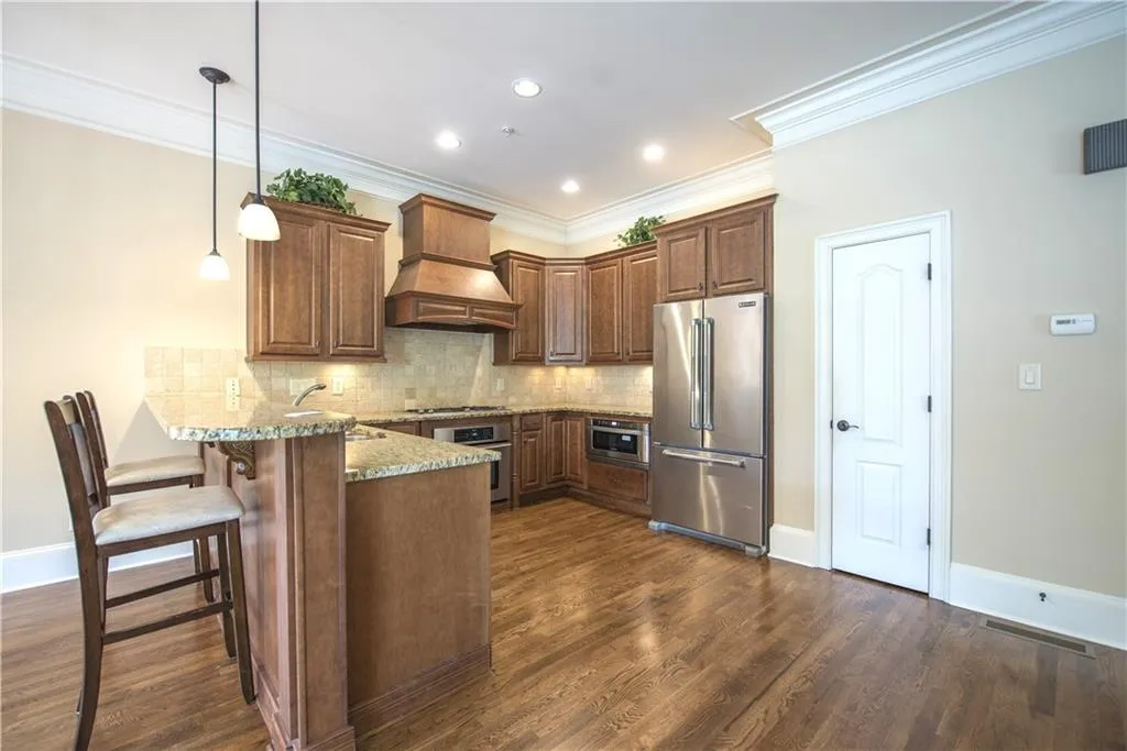 929 Boudreau Court, Sandy Springs, Georgia 30328, 3 Bedrooms Bedrooms, ,3 BathroomsBathrooms,Residential,Sold,929 Boudreau Court,7068867