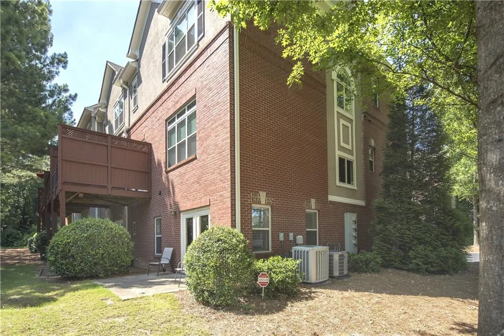 929 Boudreau Court, Sandy Springs, Georgia 30328, 3 Bedrooms Bedrooms, ,3 BathroomsBathrooms,Residential,Sold,929 Boudreau Court,7068867