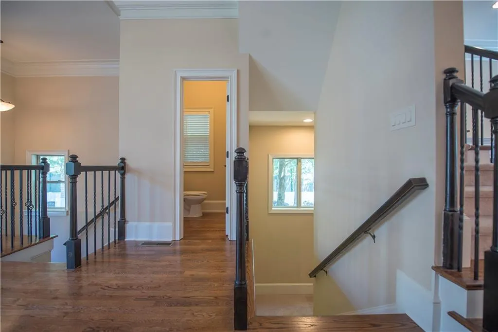 929 Boudreau Court, Sandy Springs, Georgia 30328, 3 Bedrooms Bedrooms, ,3 BathroomsBathrooms,Residential,Sold,929 Boudreau Court,7068867