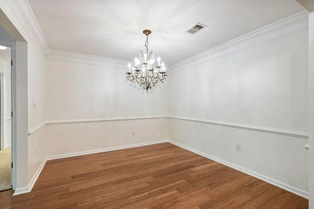 25206 Plantation Drive Unit 25206, Atlanta, Georgia 30324, 2 Bedrooms Bedrooms, ,2 BathroomsBathrooms,Residential,For Sale,25206 Plantation Drive Unit 25206,7624981