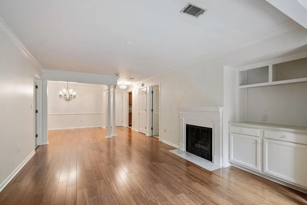 25206 Plantation Drive Unit 25206, Atlanta, Georgia 30324, 2 Bedrooms Bedrooms, ,2 BathroomsBathrooms,Residential,For Sale,25206 Plantation Drive Unit 25206,7624981