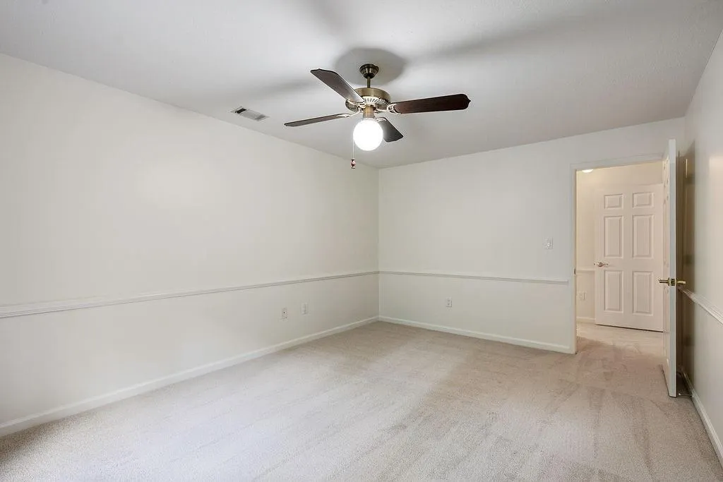 25206 Plantation Drive Unit 25206, Atlanta, Georgia 30324, 2 Bedrooms Bedrooms, ,2 BathroomsBathrooms,Residential,For Sale,25206 Plantation Drive Unit 25206,7624981