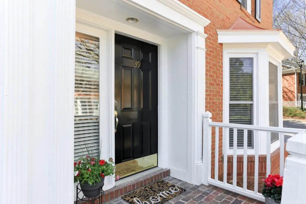 7500 Roswell Road Unit 39, Sandy Springs, Georgia 30350, 3 Bedrooms Bedrooms, ,2 BathroomsBathrooms,Residential,Sold,7500 Roswell Road Unit 39,5819753