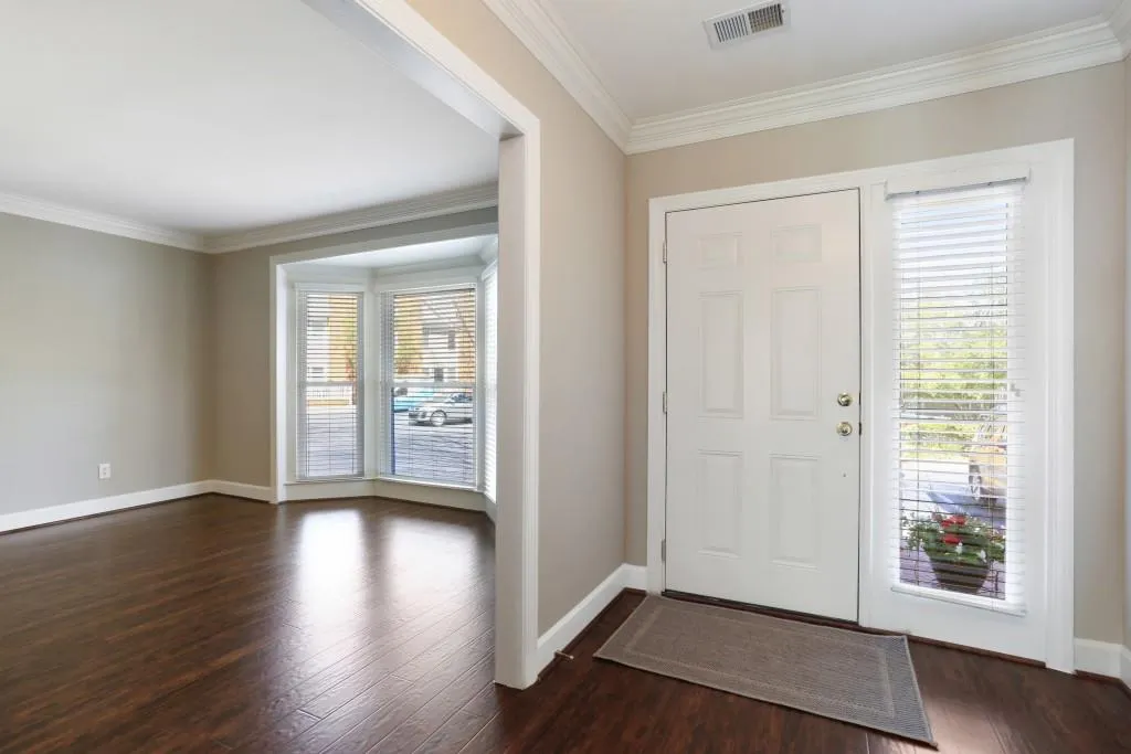 7500 Roswell Road Unit 39, Sandy Springs, Georgia 30350, 3 Bedrooms Bedrooms, ,2 BathroomsBathrooms,Residential,Sold,7500 Roswell Road Unit 39,5819753