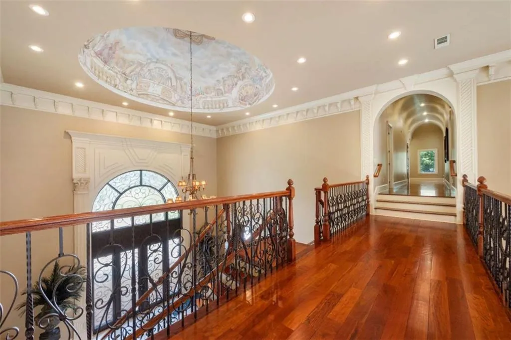 720 Heards Ferry Road, Sandy Springs, Georgia 30328, 10 Bedrooms Bedrooms, ,11 BathroomsBathrooms,Residential,For Sale,720 Heards Ferry Road,7606177