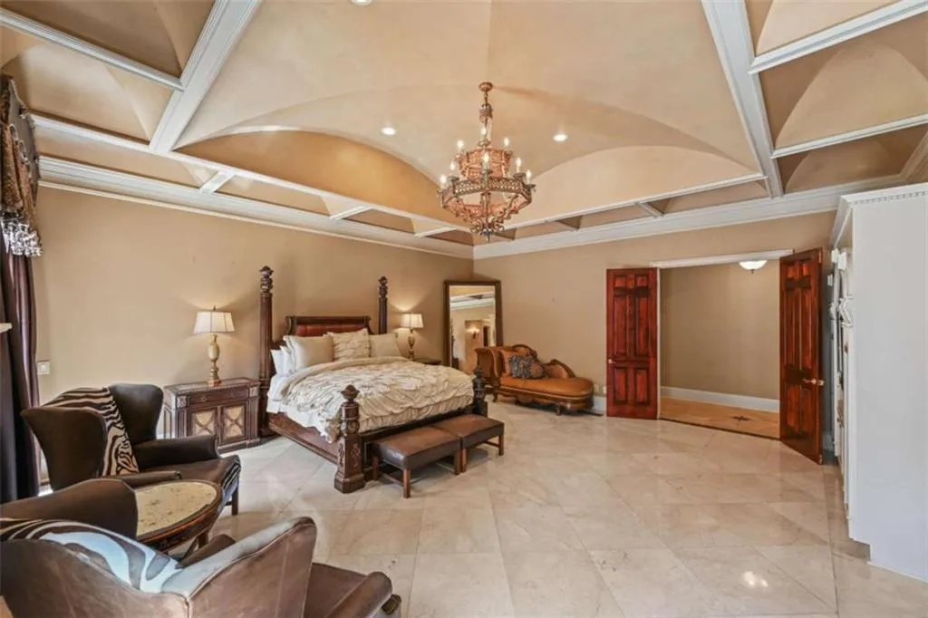 720 Heards Ferry Road, Sandy Springs, Georgia 30328, 10 Bedrooms Bedrooms, ,11 BathroomsBathrooms,Residential,For Sale,720 Heards Ferry Road,7606177