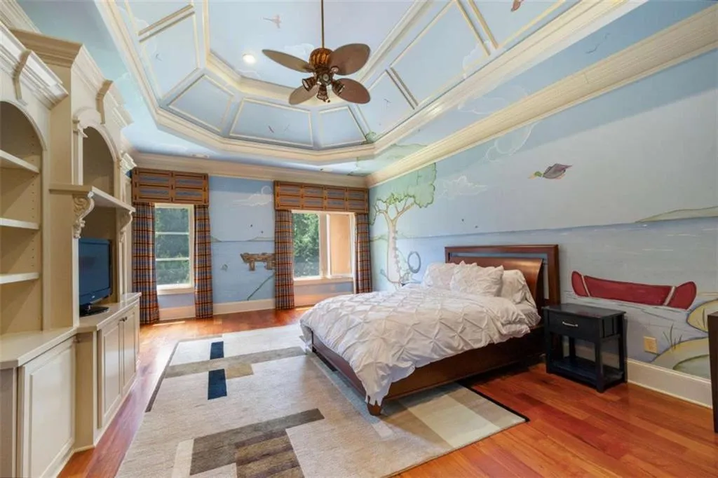 720 Heards Ferry Road, Sandy Springs, Georgia 30328, 10 Bedrooms Bedrooms, ,11 BathroomsBathrooms,Residential,For Sale,720 Heards Ferry Road,7606177