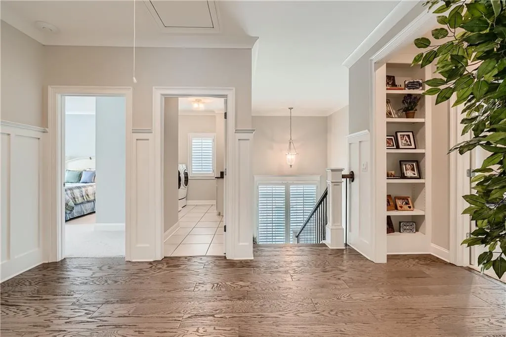 4675 Park Lane, Atlanta, Georgia 30342, 5 Bedrooms Bedrooms, ,5 BathroomsBathrooms,Residential,Sold,4675 Park Lane,7063100 4675 Park Lane, Atlanta, Georgia 30342, 5 Bedrooms Bedrooms, ,5 BathroomsBathrooms,Residential,Sold,4675 Park Lane,7063100