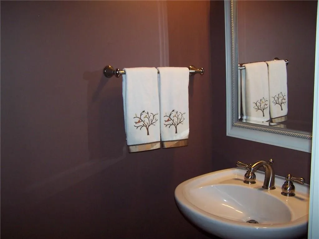 1059 Pearl Point, Sandy Springs, Georgia 30328, 3 Bedrooms Bedrooms, ,3 BathroomsBathrooms,Residential,Sold,1059 Pearl Point,5779161 1059 Pearl Point, Sandy Springs, Georgia 30328, 3 Bedrooms Bedrooms, ,3 BathroomsBathrooms,Residential,Sold,1059 Pearl Point,5779161