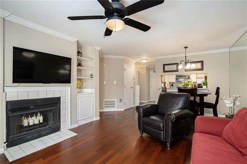 3655 Habersham Road Unit 226-a, Atlanta, Georgia 30305, 1 Bedroom Bedrooms, ,1 BathroomBathrooms,Residential,Sold,3655 Habersham Road Unit 226-a,7532558