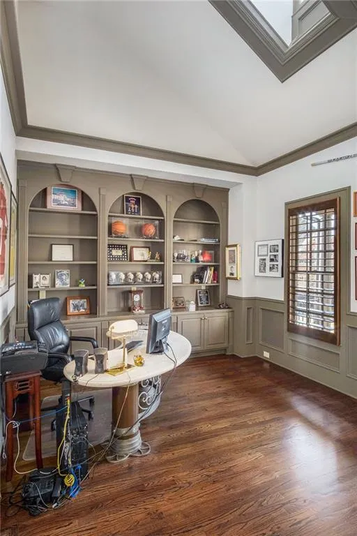 510 Trimble Lake Court, Sandy Springs, Georgia 30342, 5 Bedrooms Bedrooms, ,5 BathroomsBathrooms,Residential,Sold,510 Trimble Lake Court,6678550