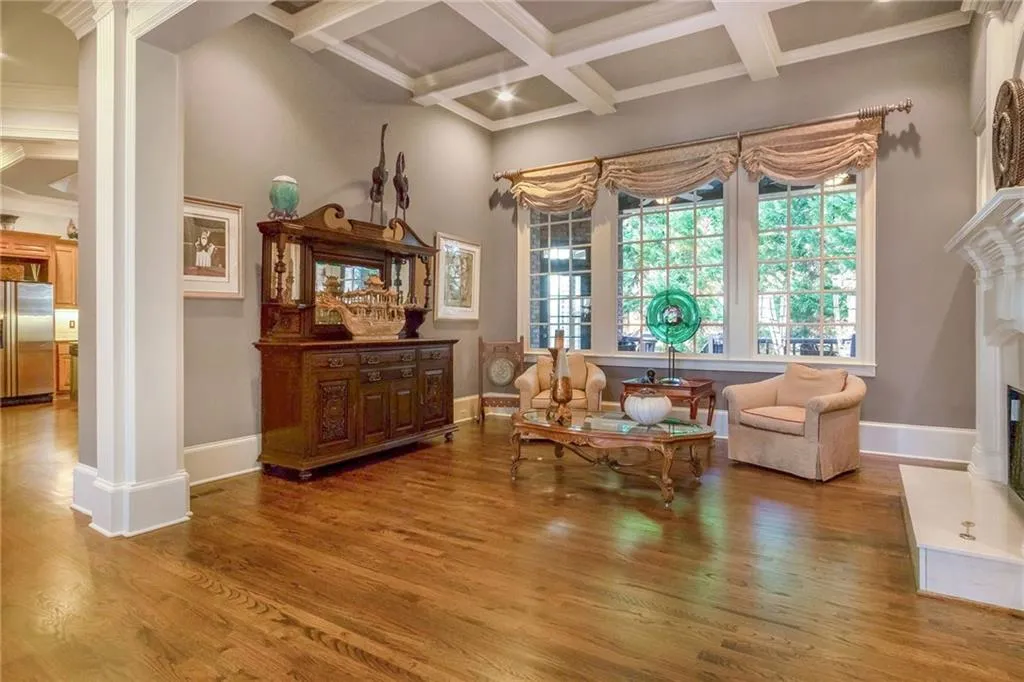 510 Trimble Lake Court, Sandy Springs, Georgia 30342, 5 Bedrooms Bedrooms, ,5 BathroomsBathrooms,Residential,Sold,510 Trimble Lake Court,6678550