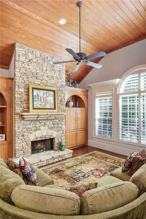 510 Trimble Lake Court, Sandy Springs, Georgia 30342, 5 Bedrooms Bedrooms, ,5 BathroomsBathrooms,Residential,Sold,510 Trimble Lake Court,6678550