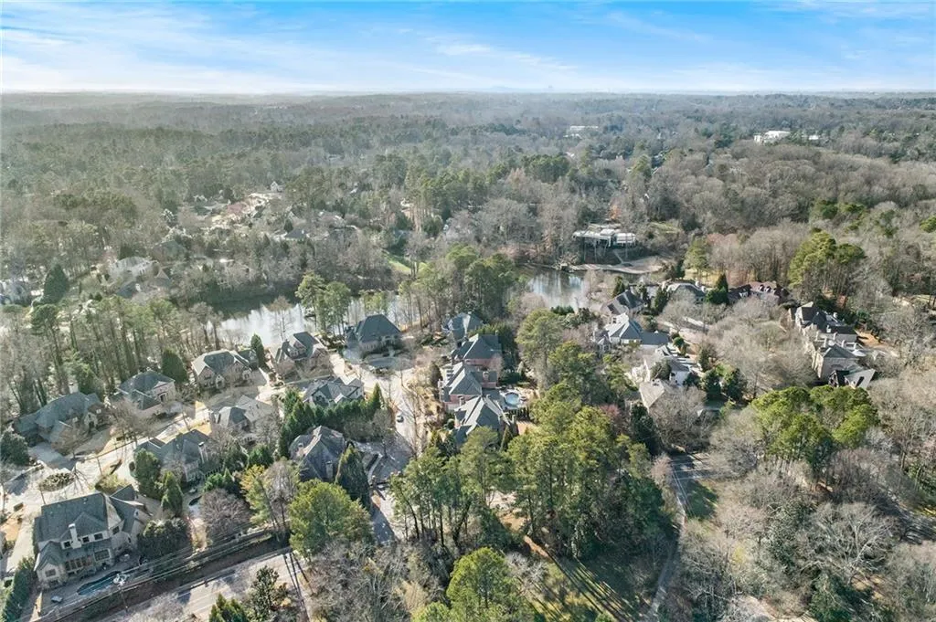 510 Trimble Lake Court, Sandy Springs, Georgia 30342, 5 Bedrooms Bedrooms, ,5 BathroomsBathrooms,Residential,Sold,510 Trimble Lake Court,6678550