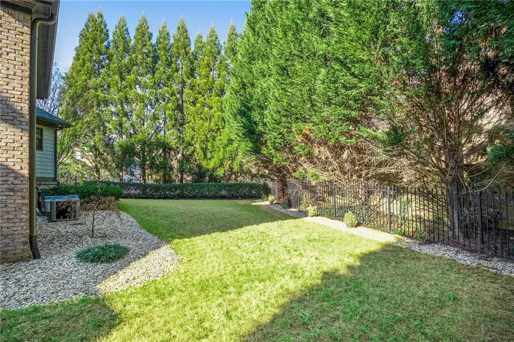 510 Trimble Lake Court, Sandy Springs, Georgia 30342, 5 Bedrooms Bedrooms, ,5 BathroomsBathrooms,Residential,Sold,510 Trimble Lake Court,6678550