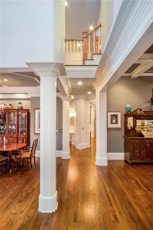 510 Trimble Lake Court, Sandy Springs, Georgia 30342, 5 Bedrooms Bedrooms, ,5 BathroomsBathrooms,Residential,Sold,510 Trimble Lake Court,6678550