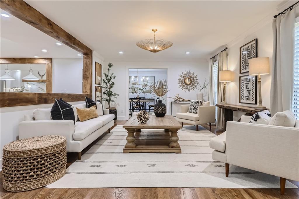 5980 Riverwood Drive, Sandy Springs, Georgia 30328, 5 Bedrooms Bedrooms, ,5 BathroomsBathrooms,Residential,Sold,5980 Riverwood Drive,7297280