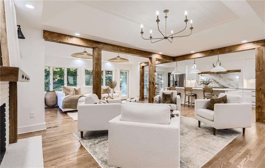 5980 Riverwood Drive, Sandy Springs, Georgia 30328, 5 Bedrooms Bedrooms, ,5 BathroomsBathrooms,Residential,Sold,5980 Riverwood Drive,7297280