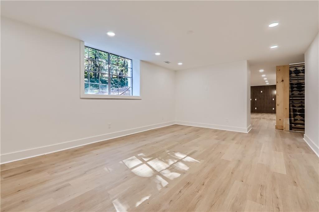 5980 Riverwood Drive, Sandy Springs, Georgia 30328, 5 Bedrooms Bedrooms, ,5 BathroomsBathrooms,Residential,Sold,5980 Riverwood Drive,7297280