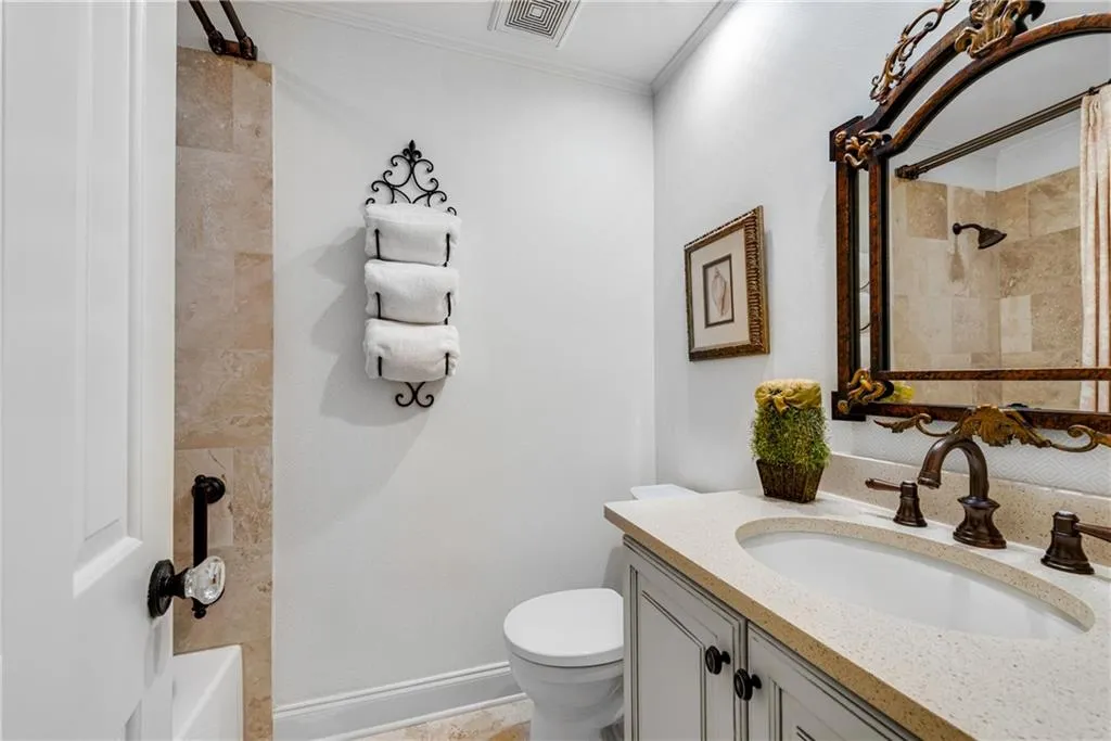 423 The North Chace, Sandy Springs, Georgia 30328, 4 Bedrooms Bedrooms, ,3 BathroomsBathrooms,Residential,Sold,423 The North Chace,7139520