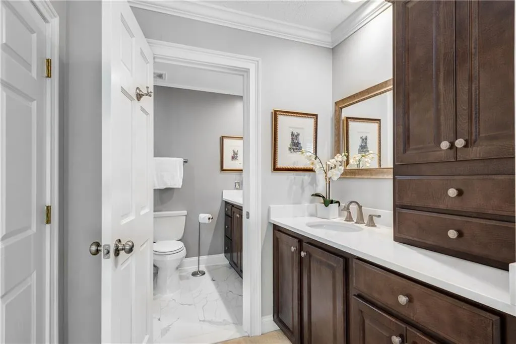 423 The North Chace, Sandy Springs, Georgia 30328, 4 Bedrooms Bedrooms, ,3 BathroomsBathrooms,Residential,Sold,423 The North Chace,7139520