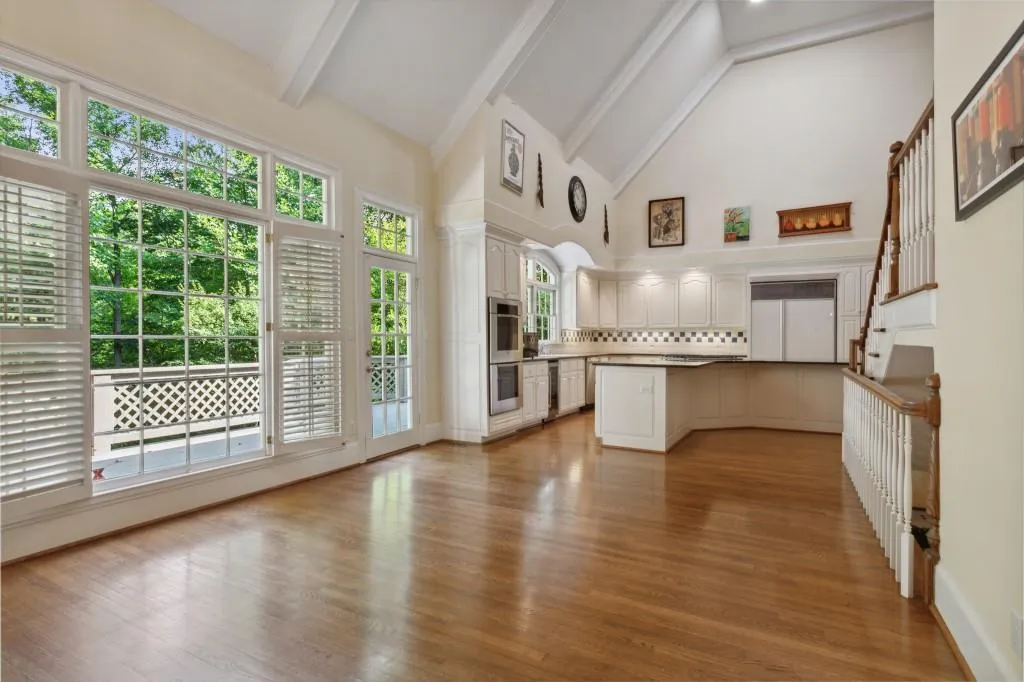 797 Mount Paran Road Nw, Sandy Springs, Georgia 30327, 4 Bedrooms Bedrooms, ,4 BathroomsBathrooms,Residential,Sold,797 Mount Paran Road Nw,7195757