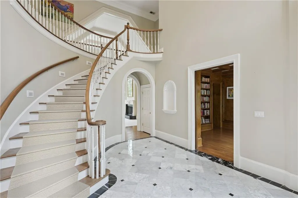 797 Mount Paran Road Nw, Sandy Springs, Georgia 30327, 4 Bedrooms Bedrooms, ,4 BathroomsBathrooms,Residential,Sold,797 Mount Paran Road Nw,7195757