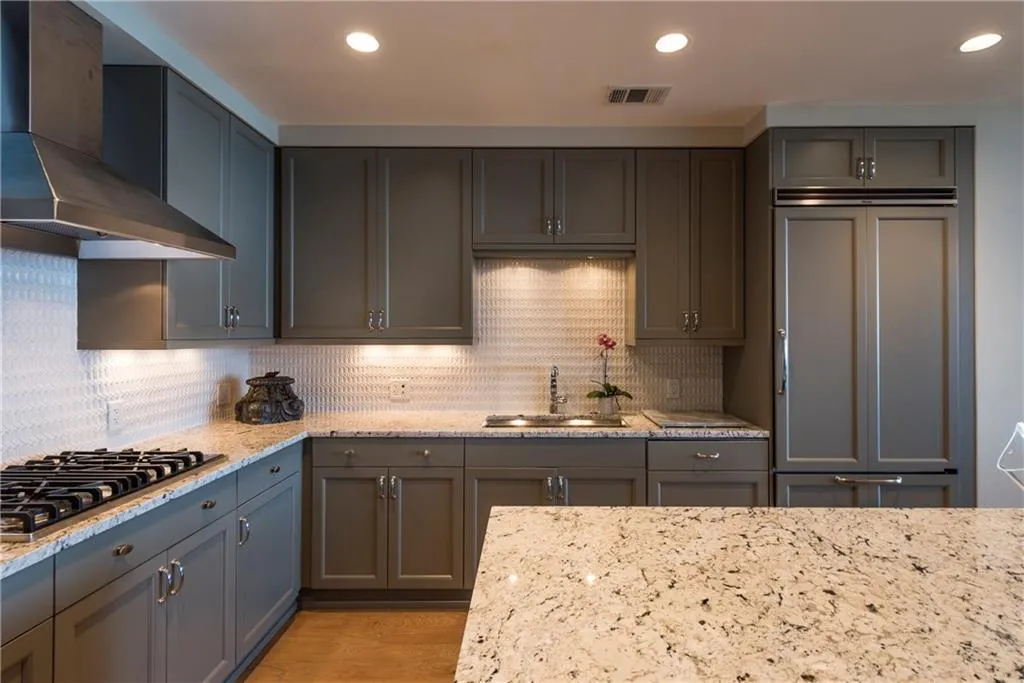 3630 Peachtree Road Ne Unit 2902, Atlanta, Georgia 30326, 2 Bedrooms Bedrooms, ,2 BathroomsBathrooms,Residential,Sold,3630 Peachtree Road Ne Unit 2902,5874345