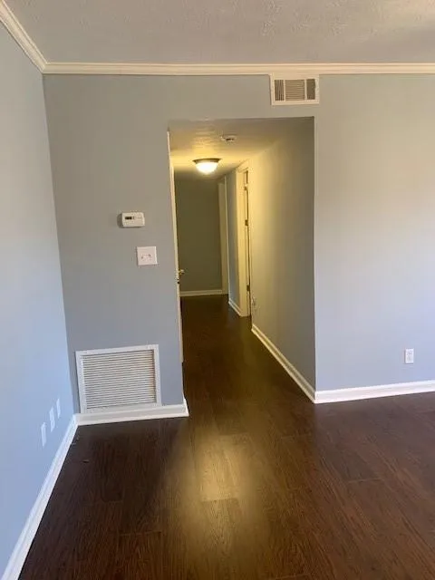 6700 Roswell Road Unit 1d, Sandy Springs, Georgia 30328, 3 Bedrooms Bedrooms, ,2 BathroomsBathrooms,Residential,Sold,6700 Roswell Road Unit 1d,6601616