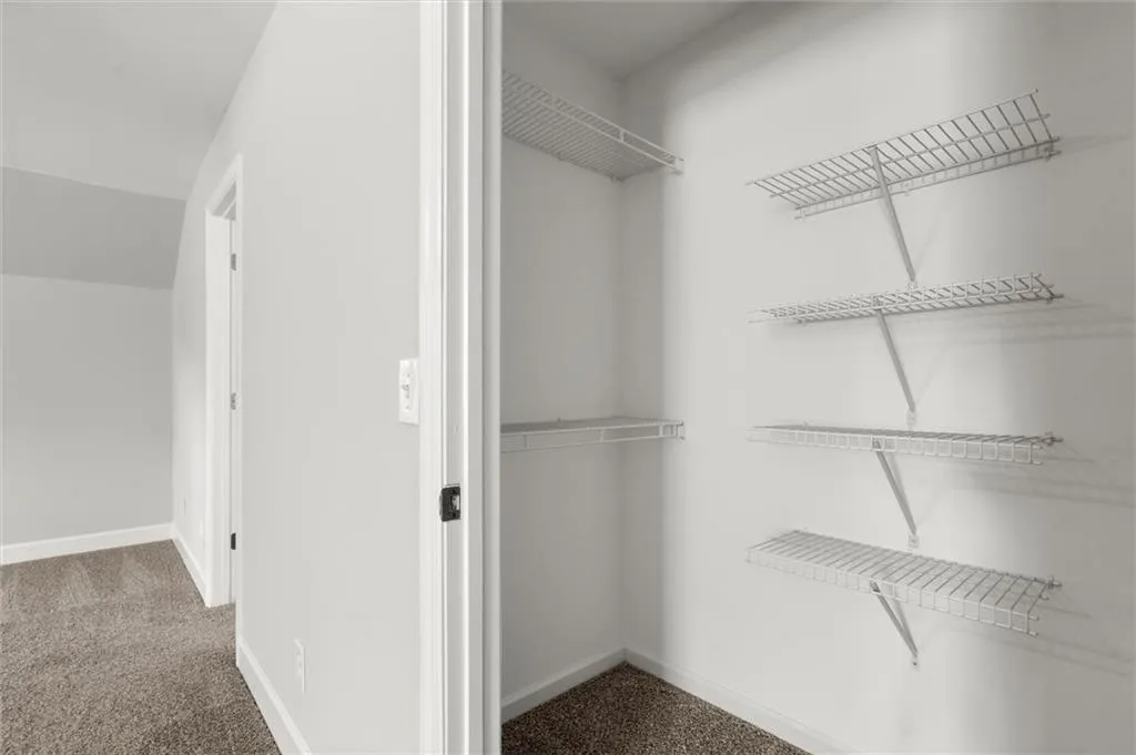 100 Barnard Place, Atlanta, Georgia 30328, 6 Bedrooms Bedrooms, ,4 BathroomsBathrooms,Residential,For Sale,100 Barnard Place,7617942