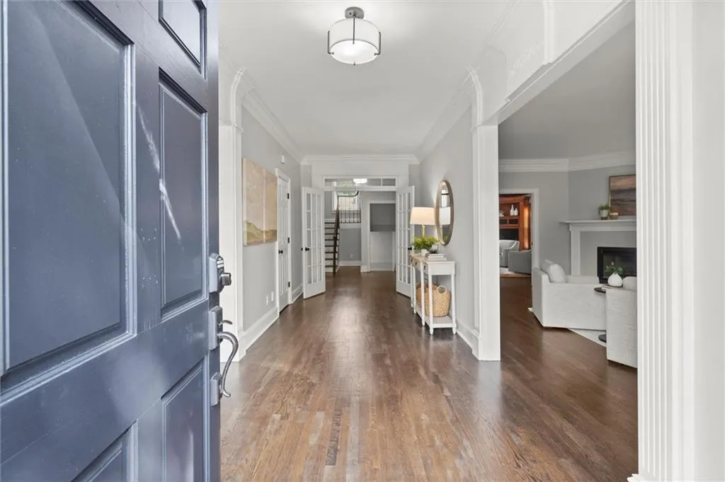 100 Barnard Place, Atlanta, Georgia 30328, 6 Bedrooms Bedrooms, ,4 BathroomsBathrooms,Residential,For Sale,100 Barnard Place,7617942