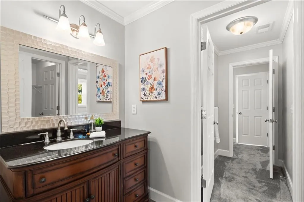 100 Barnard Place, Atlanta, Georgia 30328, 6 Bedrooms Bedrooms, ,4 BathroomsBathrooms,Residential,For Sale,100 Barnard Place,7617942