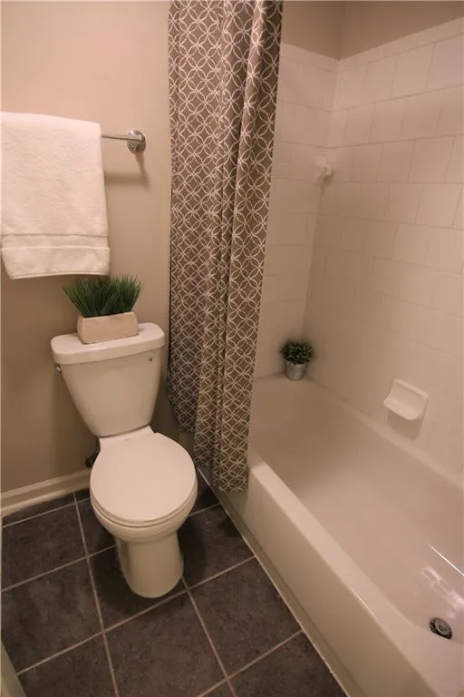 502 Brighton Point Unit 502, Sandy Springs, Georgia 30328, 3 Bedrooms Bedrooms, ,2 BathroomsBathrooms,Residential,Sold,502 Brighton Point Unit 502,5792059